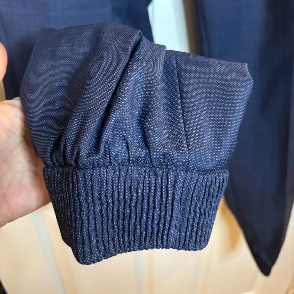 Hugo Boss Men's  Blue light wool blend Dress Pants joggers 36 waist